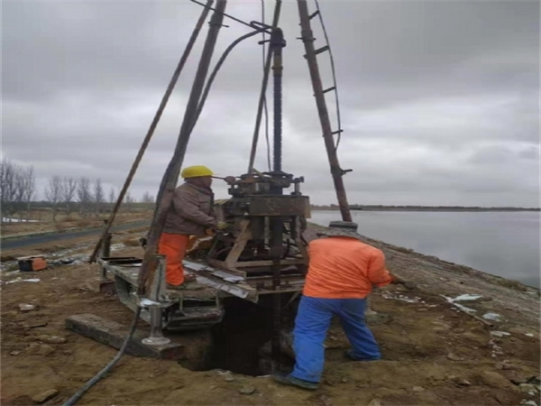 地质勘查